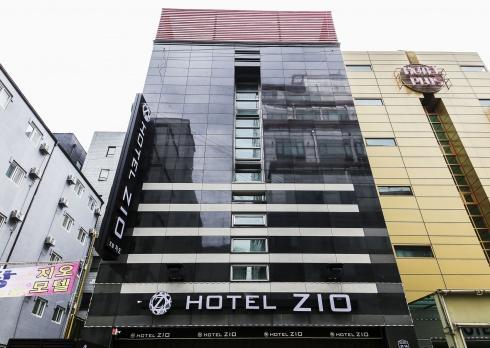 Hotel Zio Σουγόν Εξωτερικό φωτογραφία