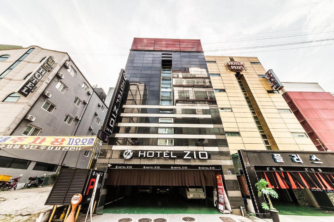 Hotel Zio Σουγόν Εξωτερικό φωτογραφία