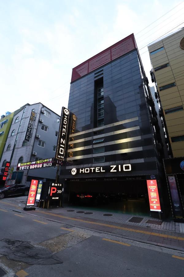 Hotel Zio Σουγόν Εξωτερικό φωτογραφία